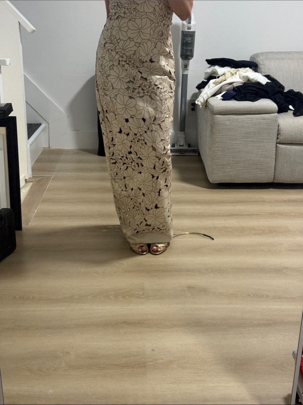 NWT Cult Gaia Raylene Strapless Floral Dress in Mushroom - Picture 4 of 7